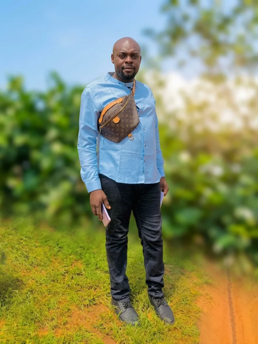 M. Simon, Nkomo
